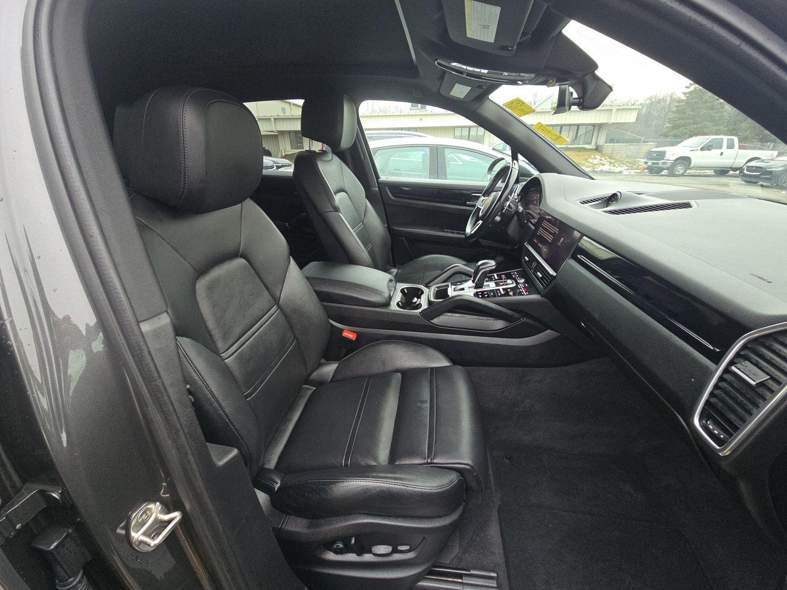 2022 Porsche Cayenne E-Hybrid AWD