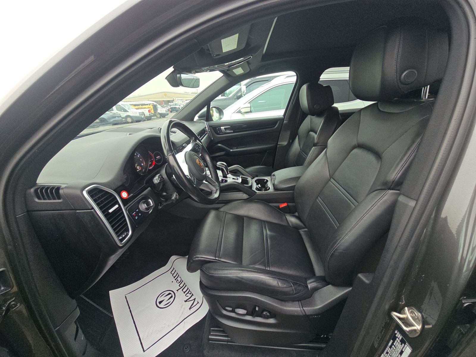 2022 Porsche Cayenne E-Hybrid AWD