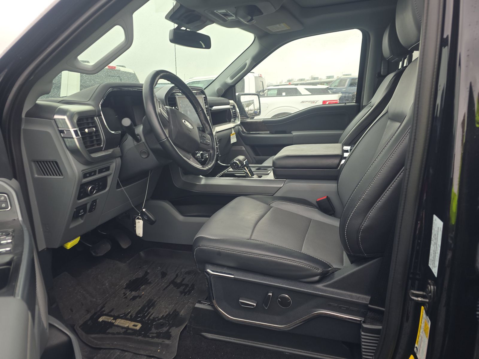 2022 Ford F-150 Hybrid Lariat AWD