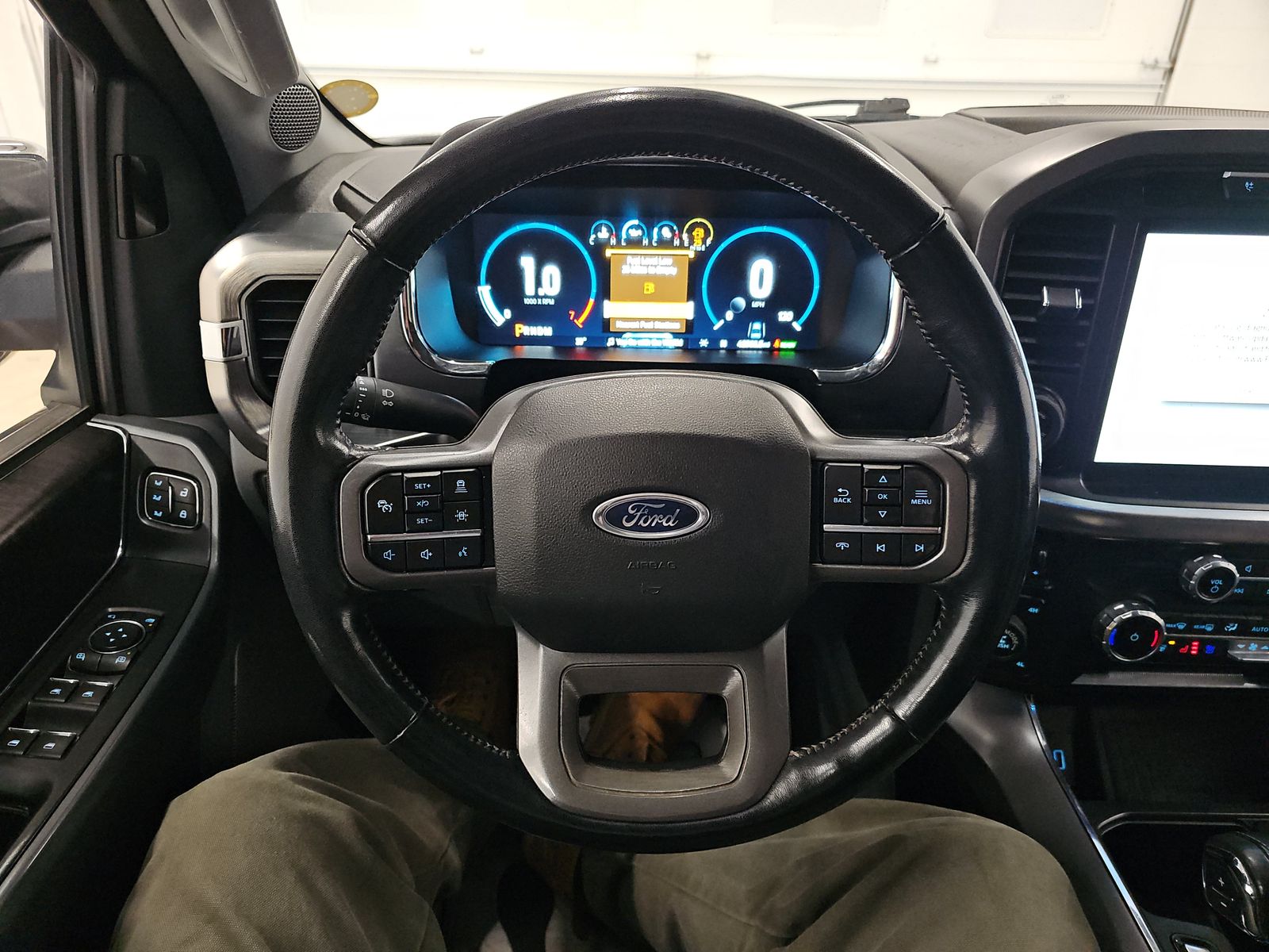 2022 Ford F-150 Hybrid Lariat AWD