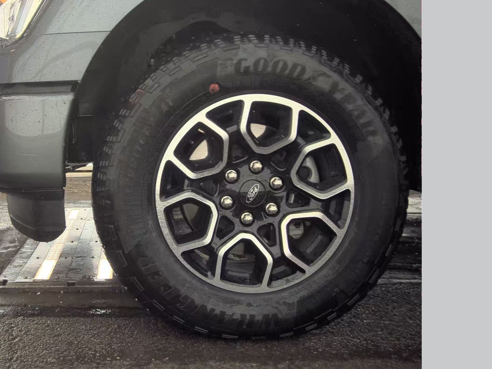 2023 Ford F-150 Hybrid XLT AWD