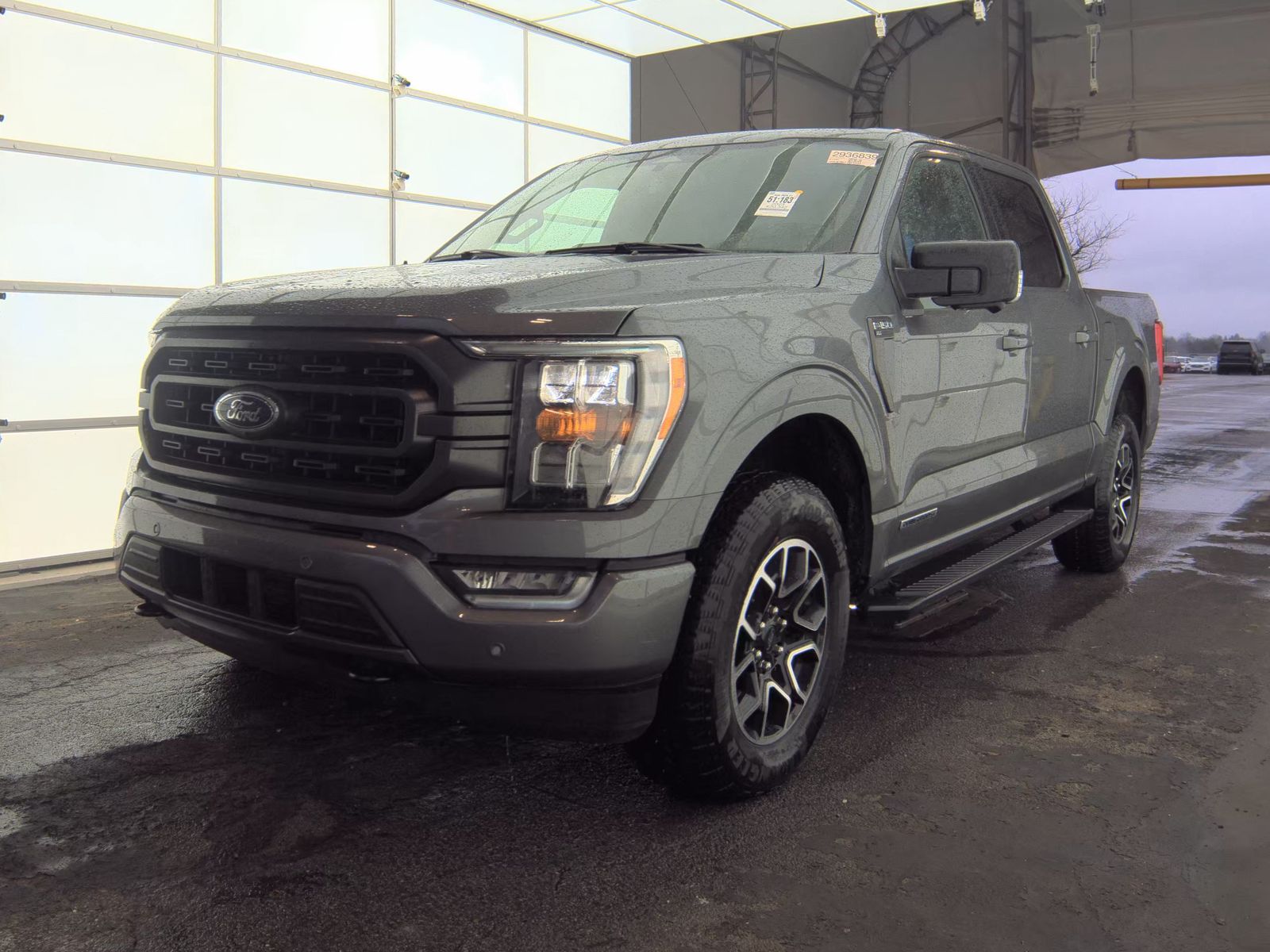 2023 Ford F-150 Hybrid XLT AWD