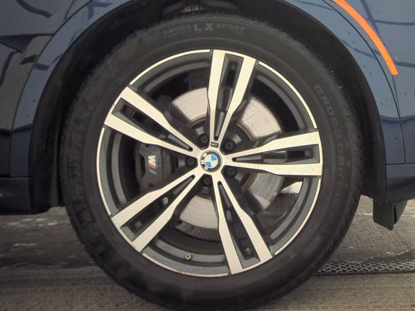 2023 BMW X7 xDrive40i AWD