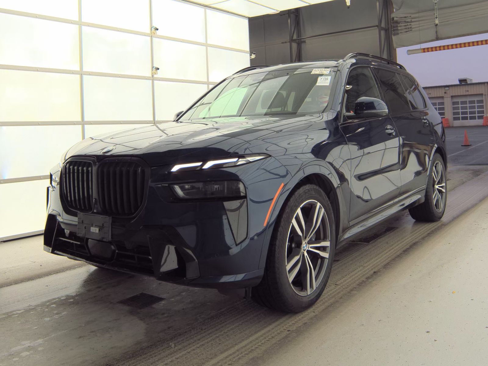 2023 BMW X7 xDrive40i AWD