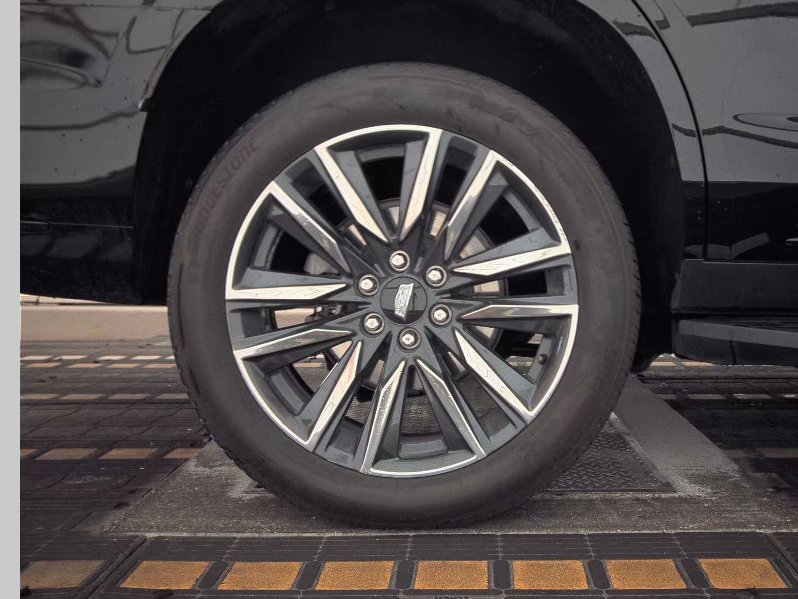 2023 Cadillac Escalade Sport AWD