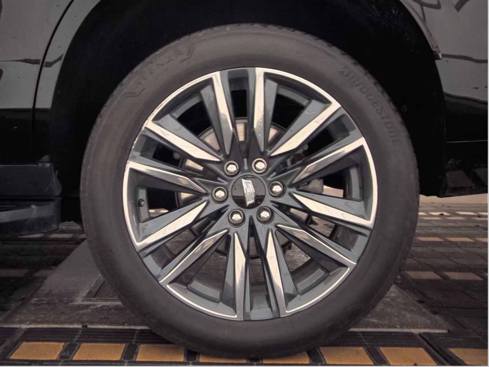 2023 Cadillac Escalade Sport AWD