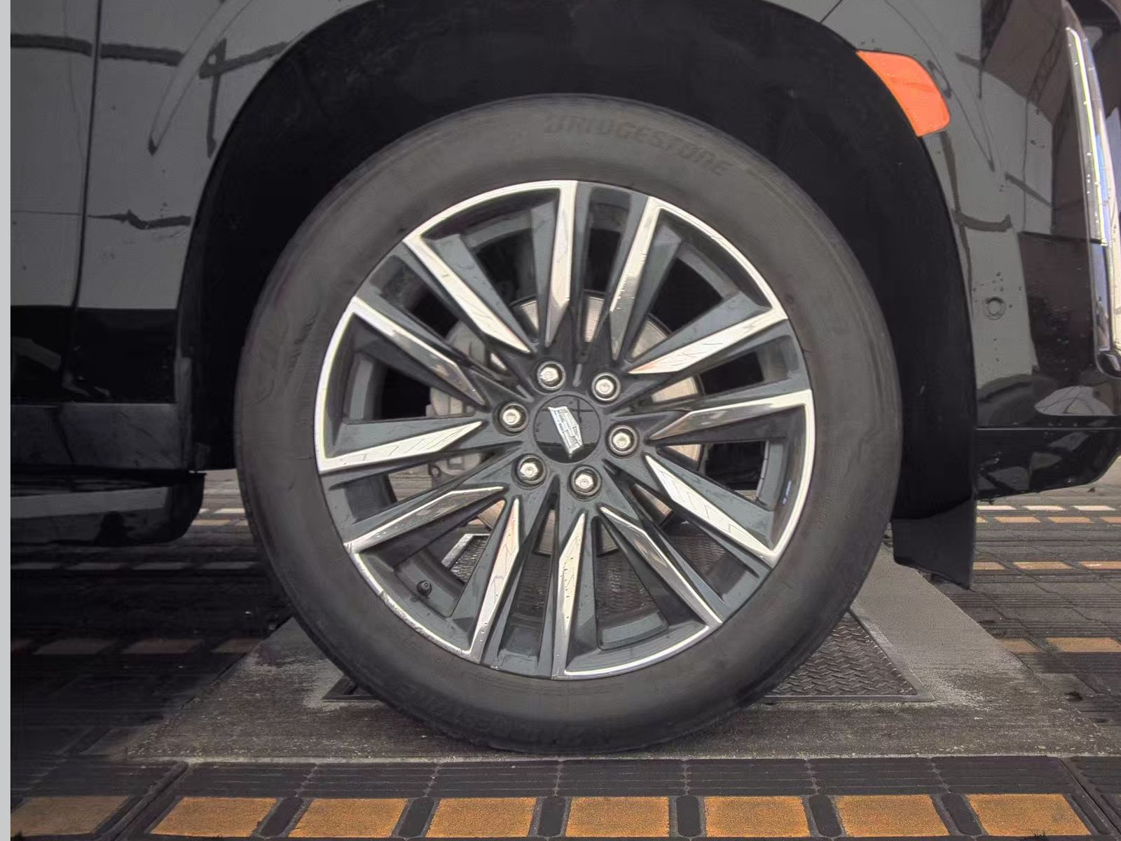 2023 Cadillac Escalade Sport AWD