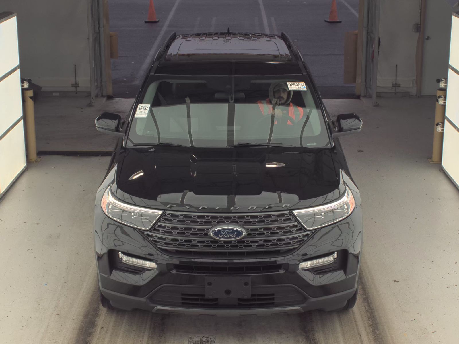 2022 Ford Explorer XLT AWD