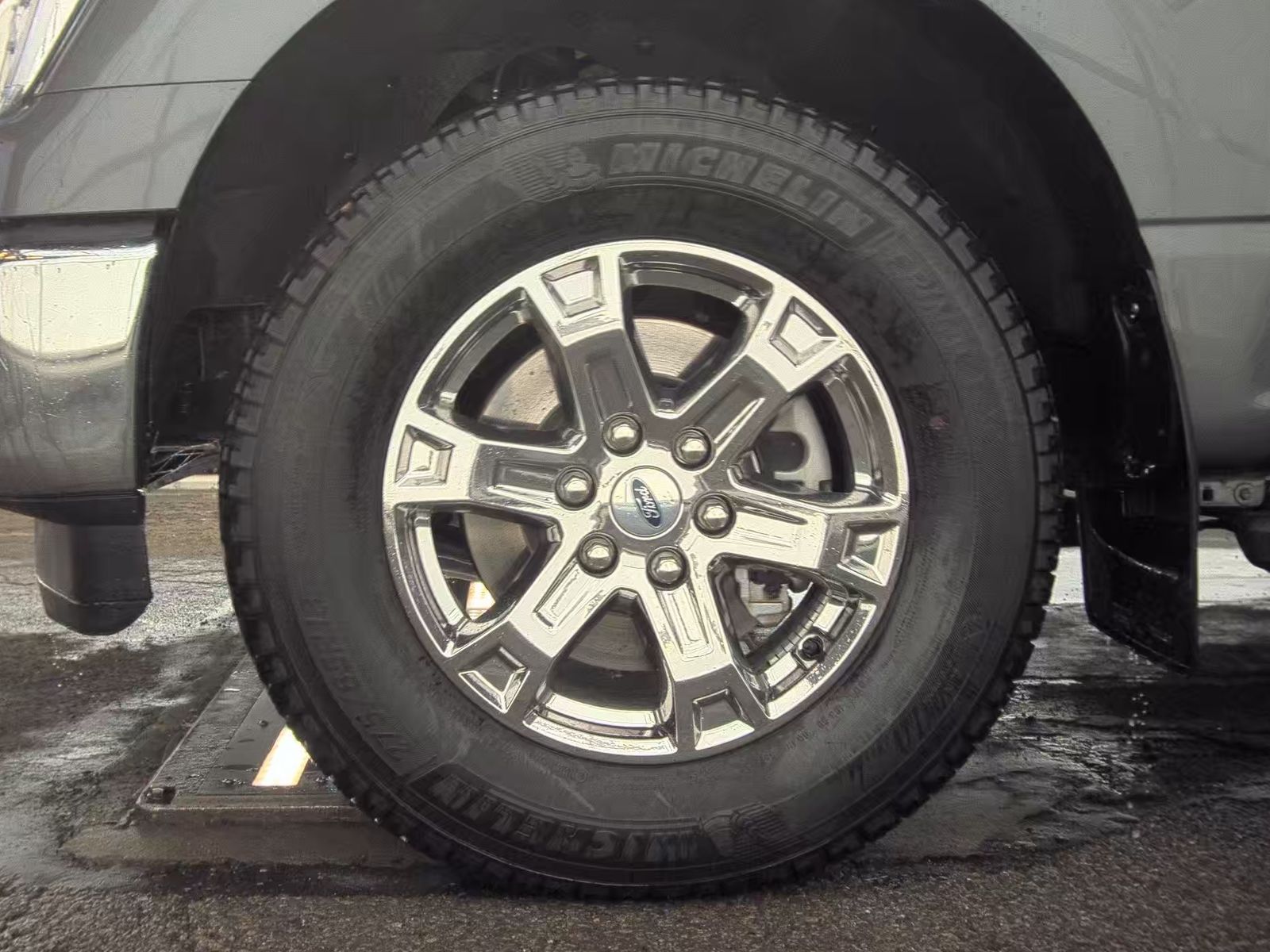 2022 Ford F-150 XLT AWD