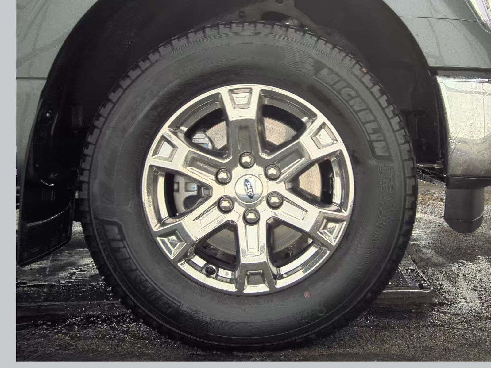 2022 Ford F-150 XLT AWD