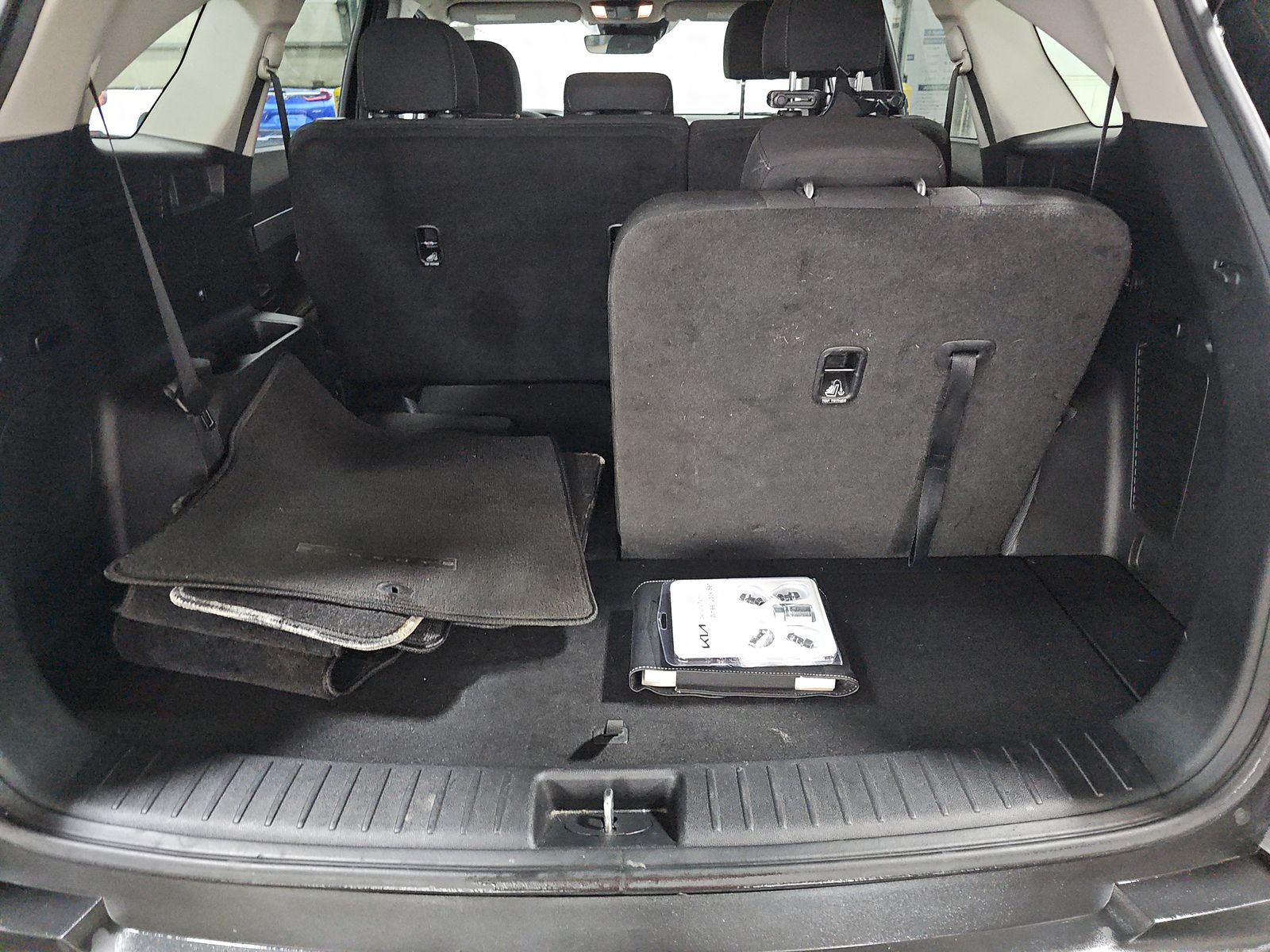 2023 Kia Sorento LX AWD