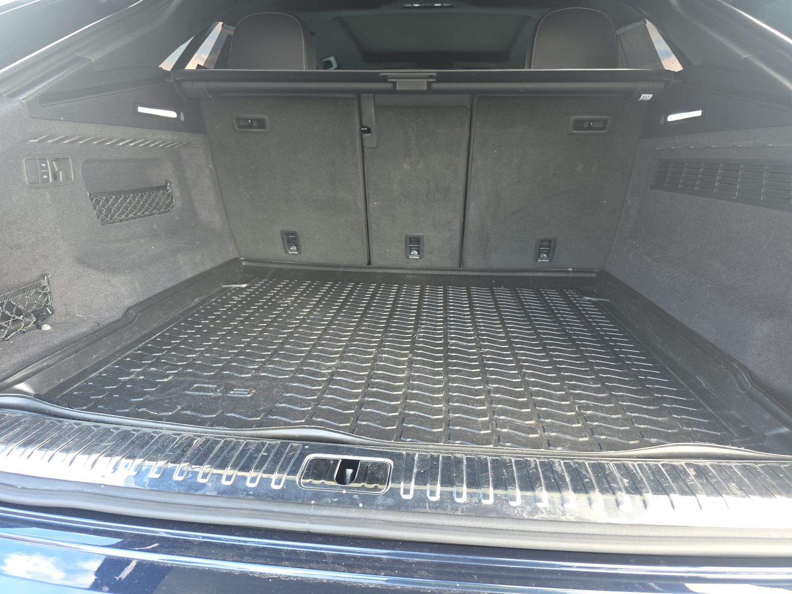 2023 Audi Q8 Prestige AWD