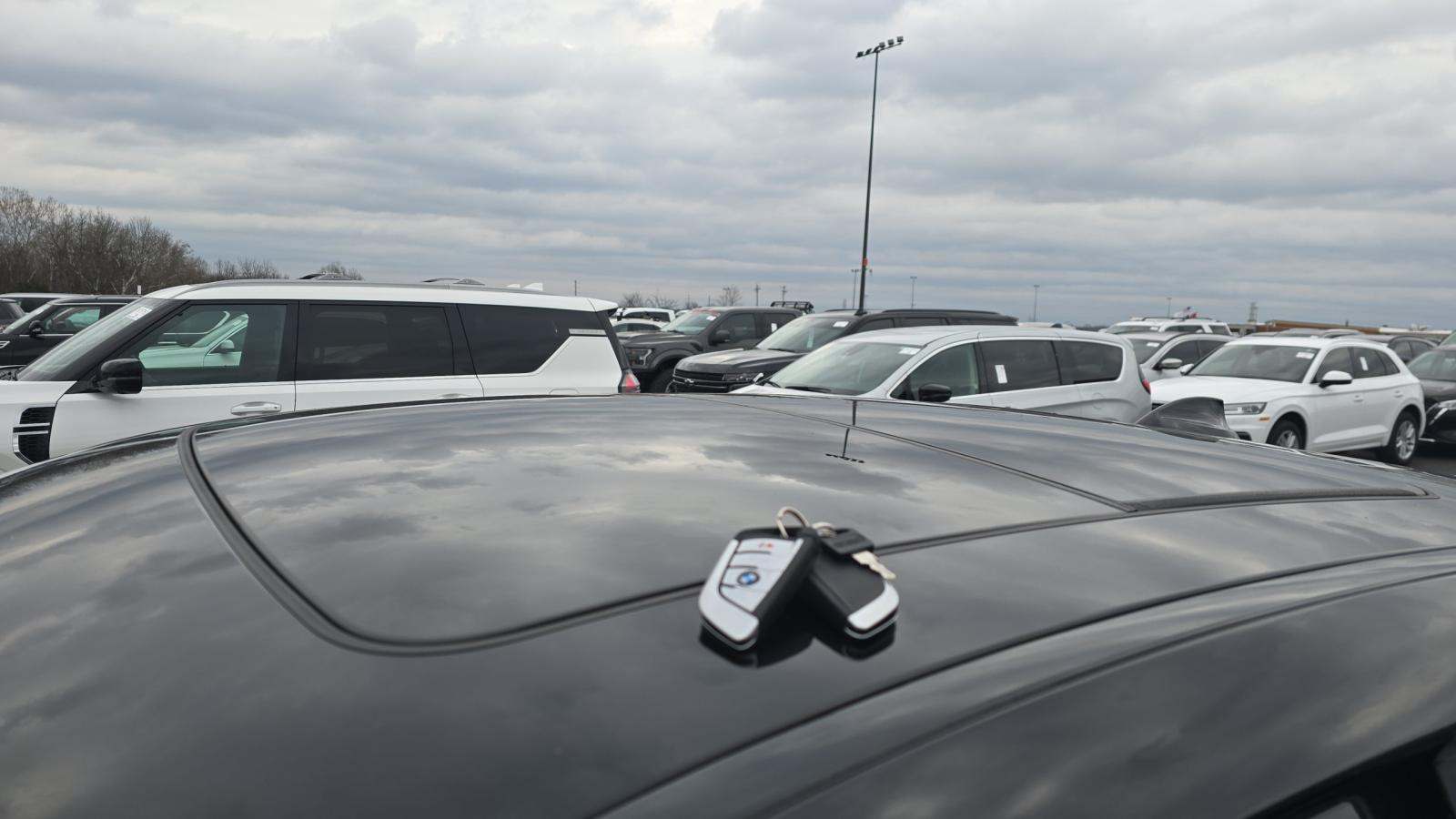 2023 BMW X6 M50i AWD