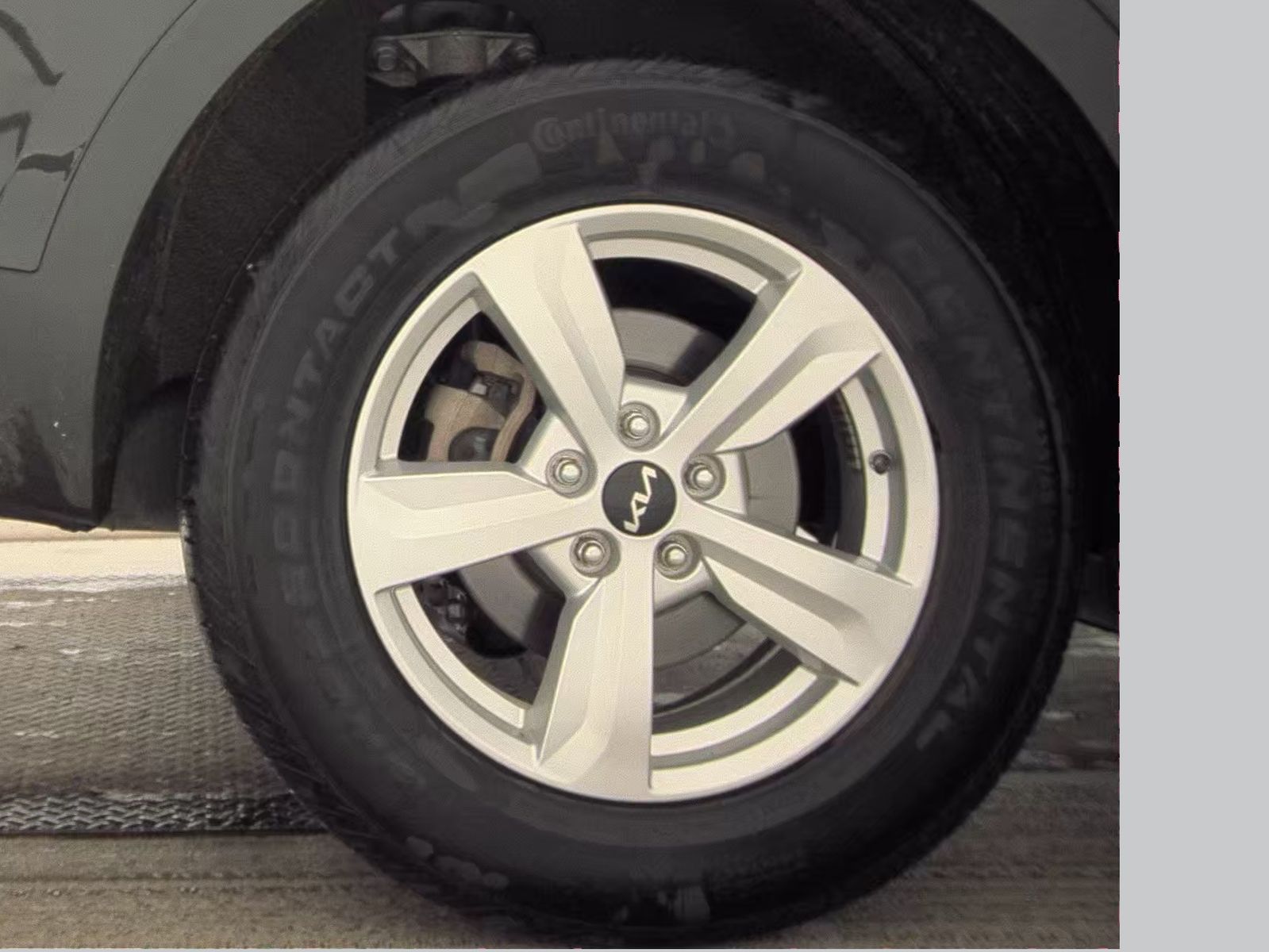 2023 Kia Sorento LX AWD