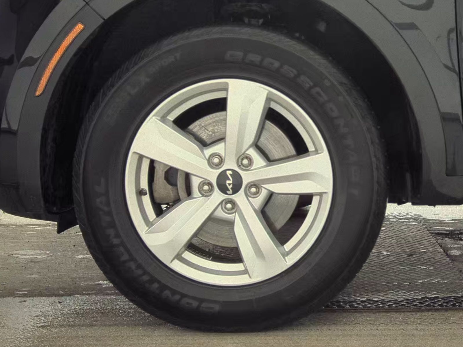 2023 Kia Sorento LX AWD