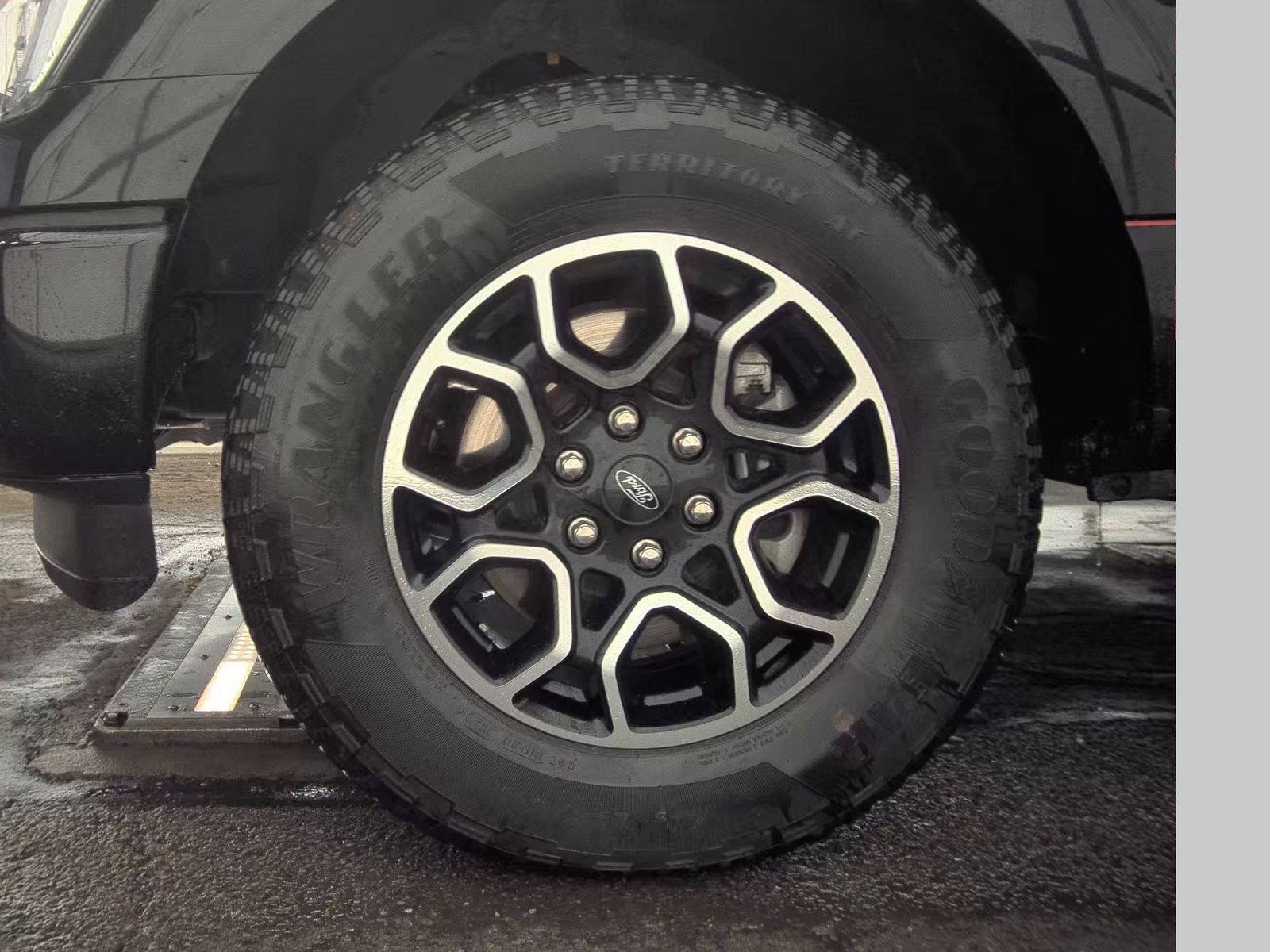 2023 Ford F-150 XLT AWD