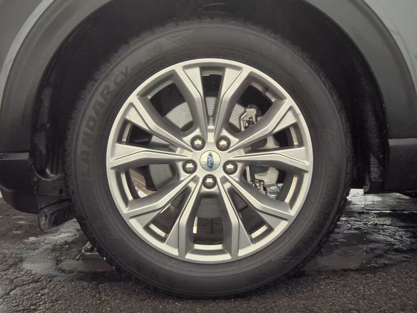 2022 Ford Explorer XLT AWD