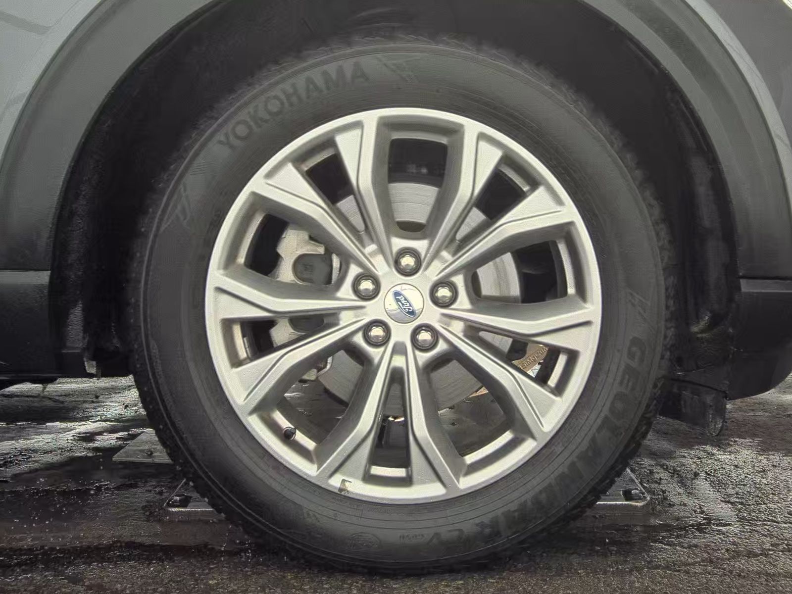 2022 Ford Explorer XLT AWD