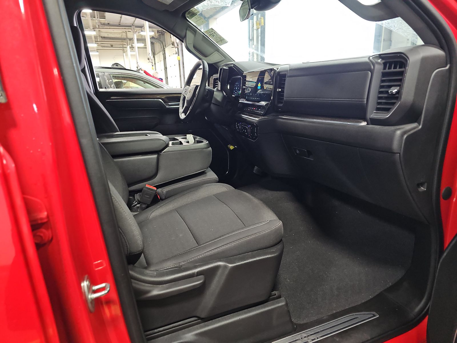 2023 Chevrolet Silverado 1500 LT AWD