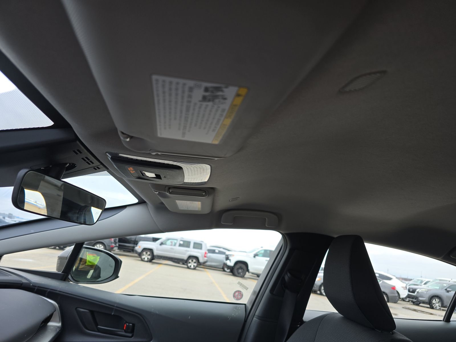 2025 Toyota Prius LE FWD