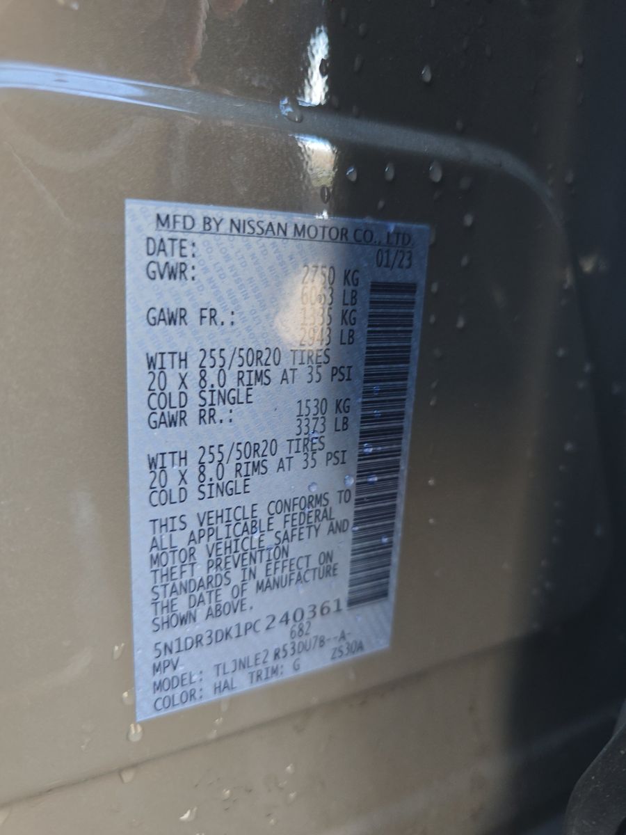 2023 Nissan Pathfinder Platinum AWD