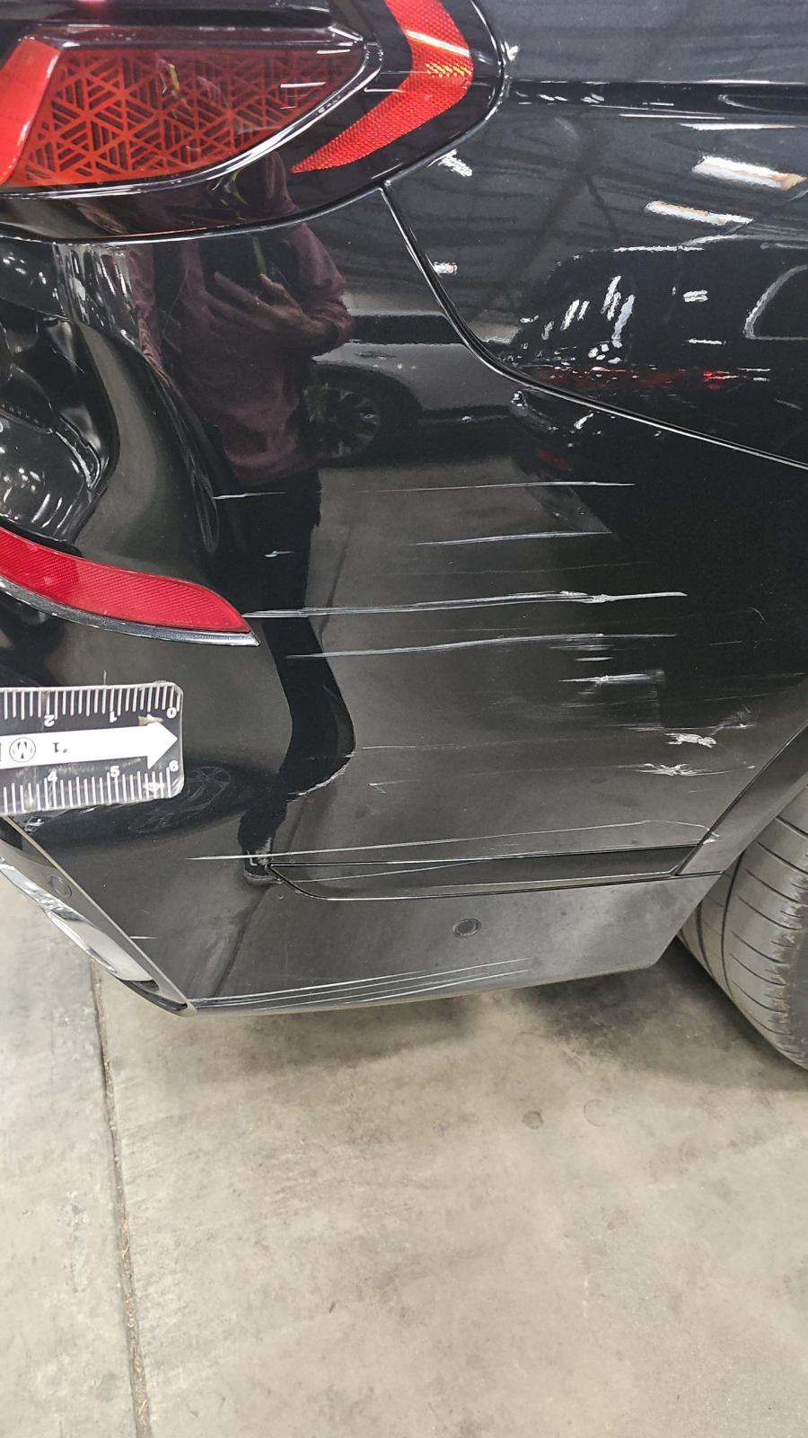 2025 BMW X7 M60i AWD