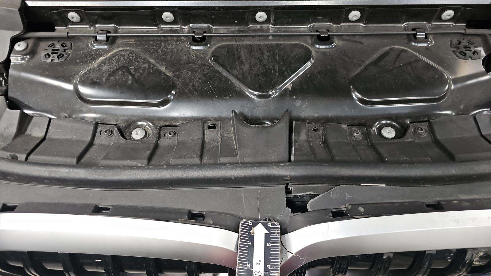 2025 BMW X7 M60i AWD