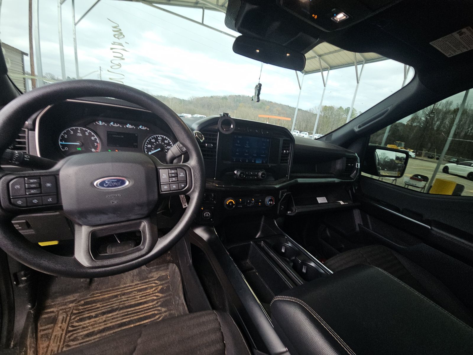 2022 Ford F-150 XL AWD