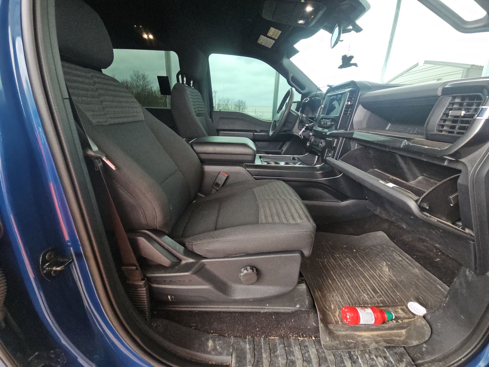 2022 Ford F-150 XL AWD