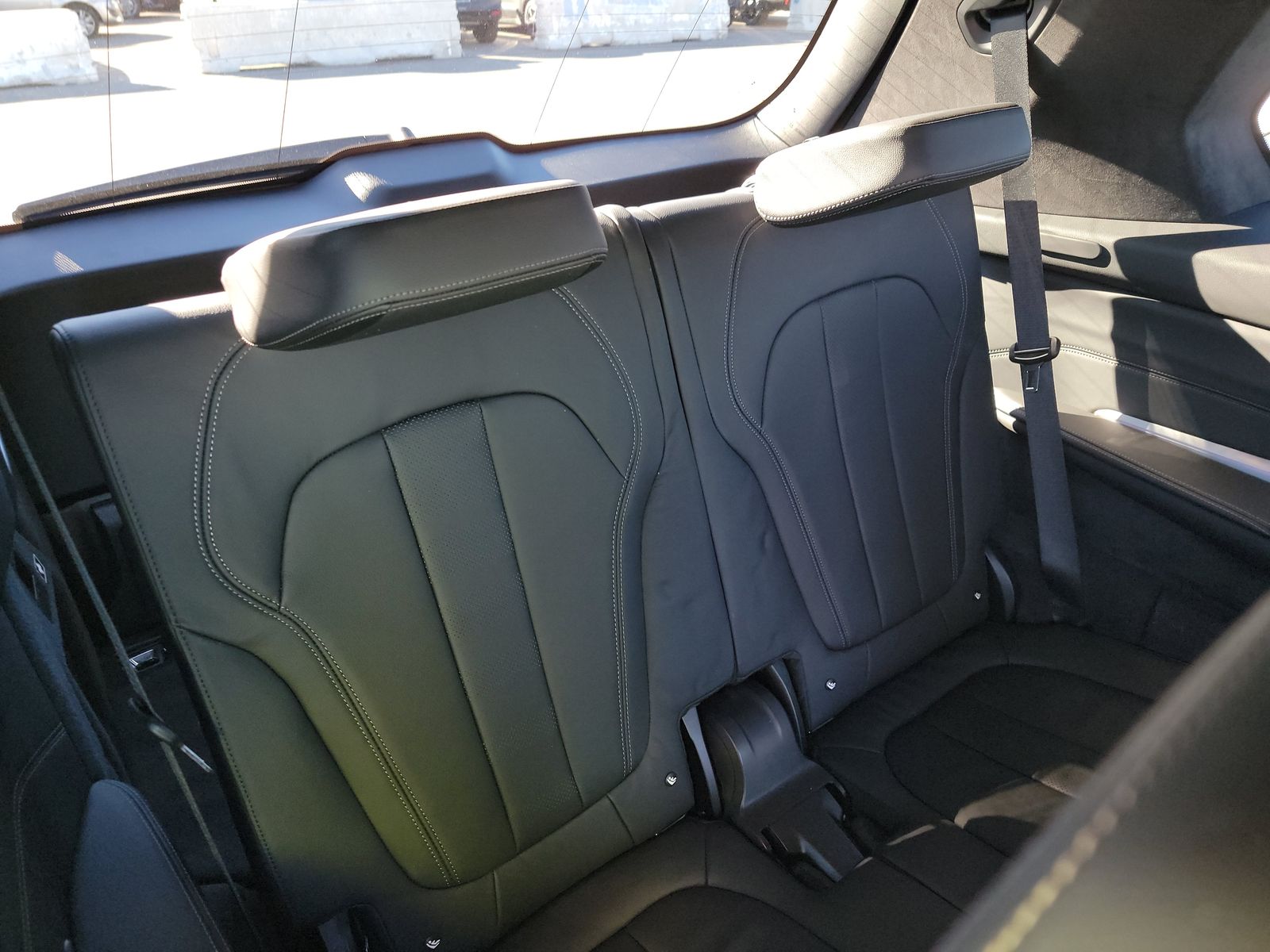 2022 BMW X7 xDrive40i AWD