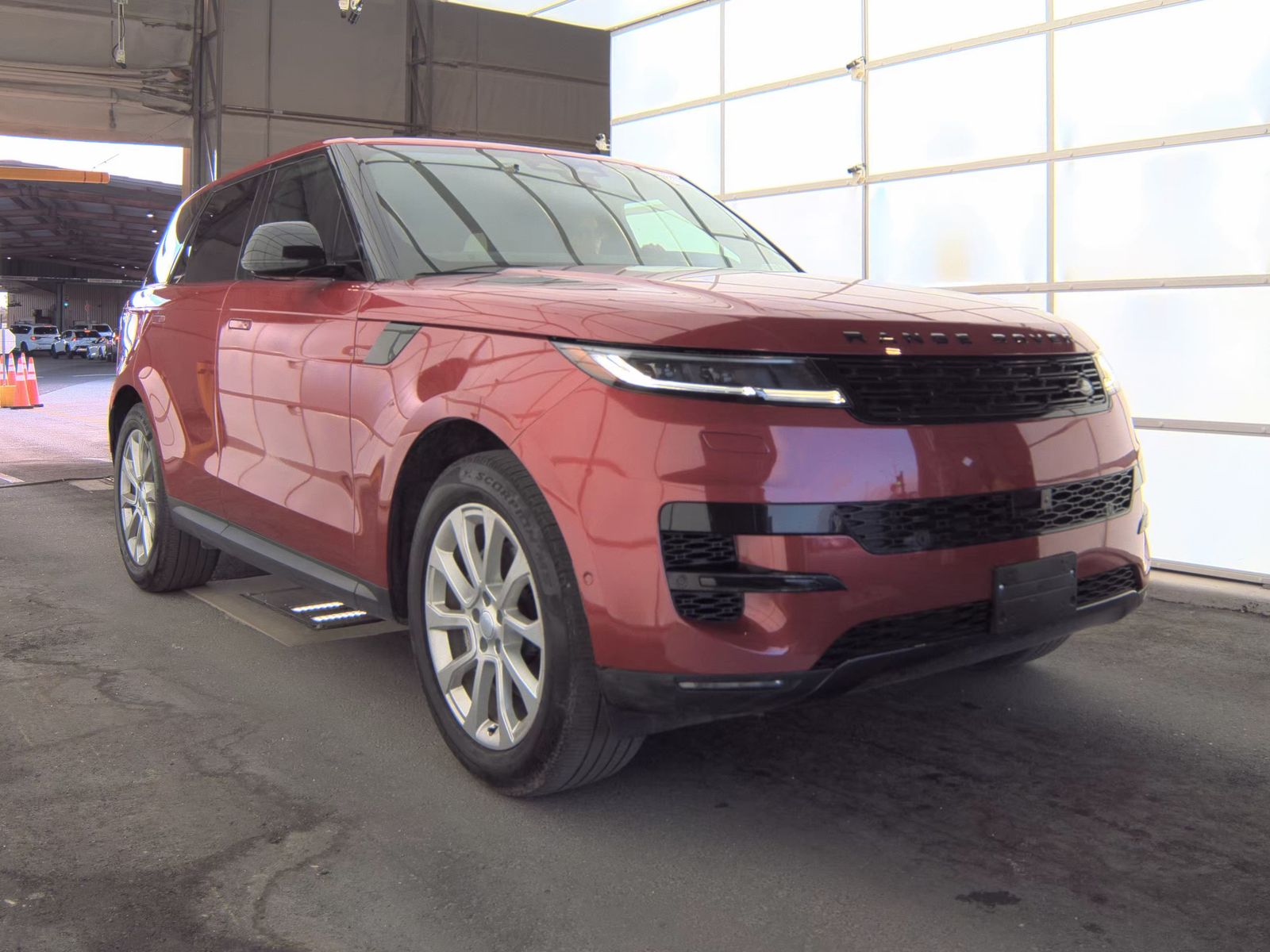 2025 Land Rover Range Rover Sport SE AWD
