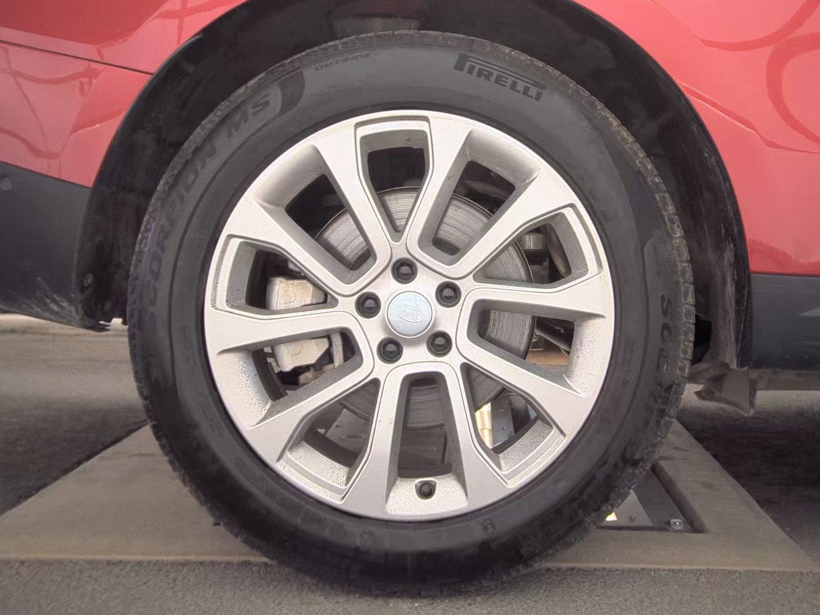 2025 Land Rover Range Rover Sport SE AWD