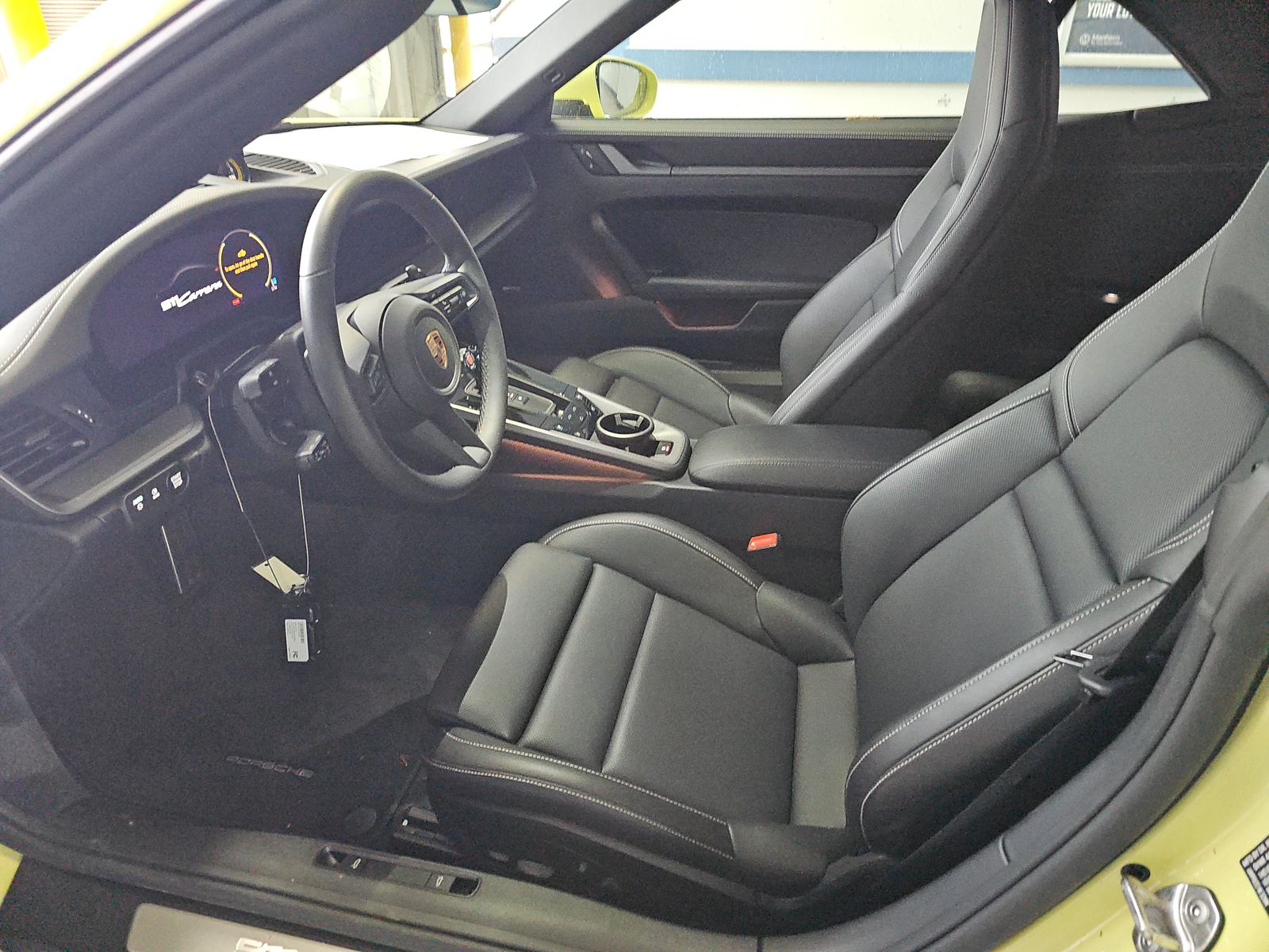 2025 Porsche 911 Carrera RWD