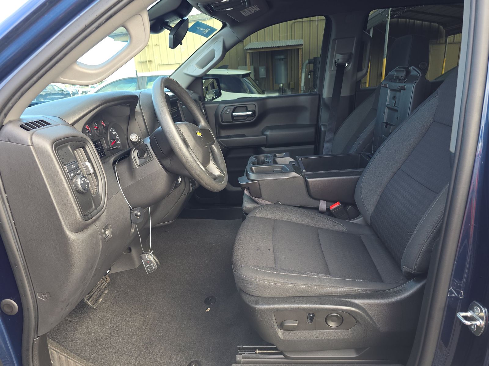 2022 Chevrolet Silverado 1500 Custom RWD