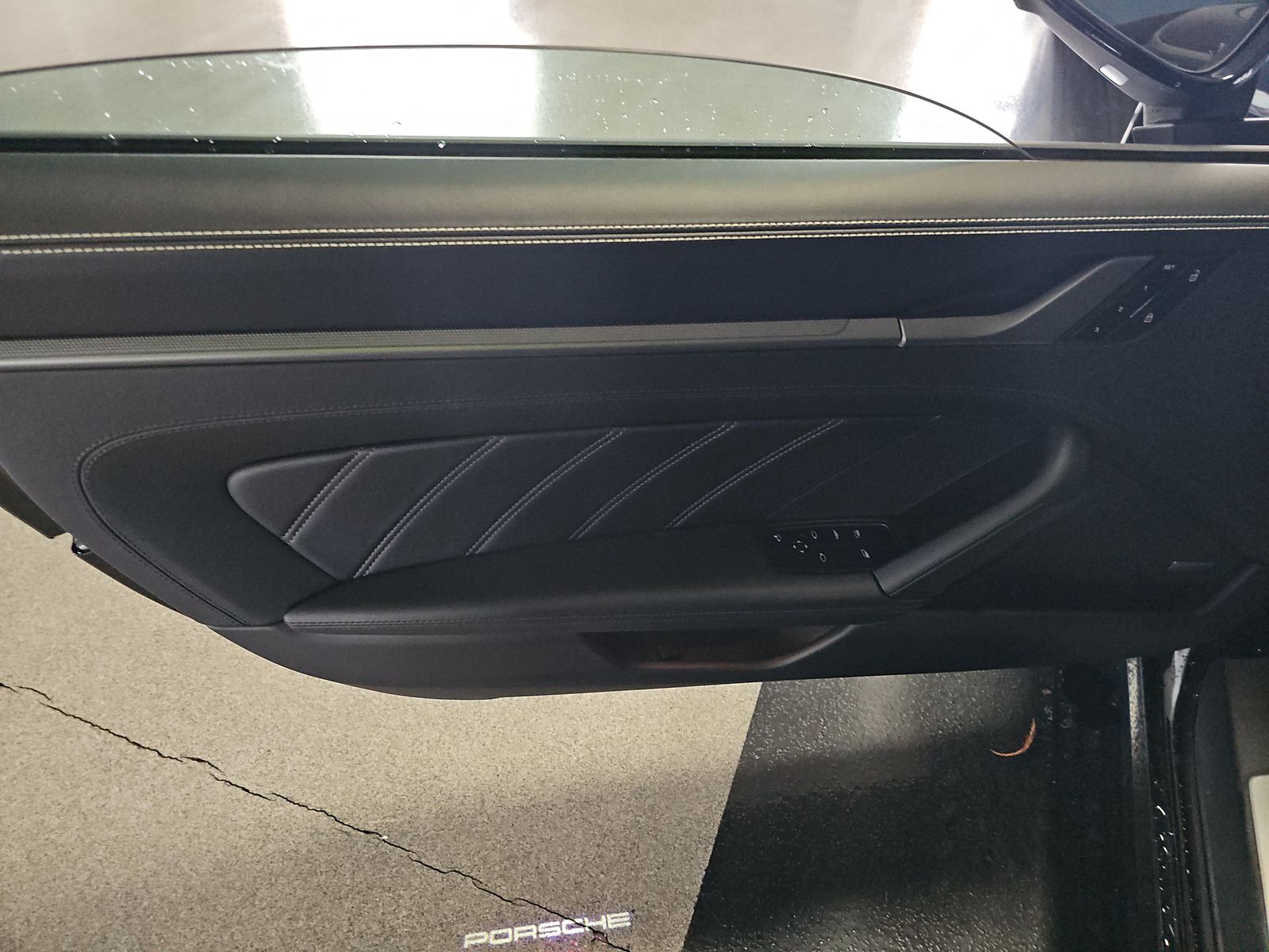 2025 Porsche 911 Carrera RWD