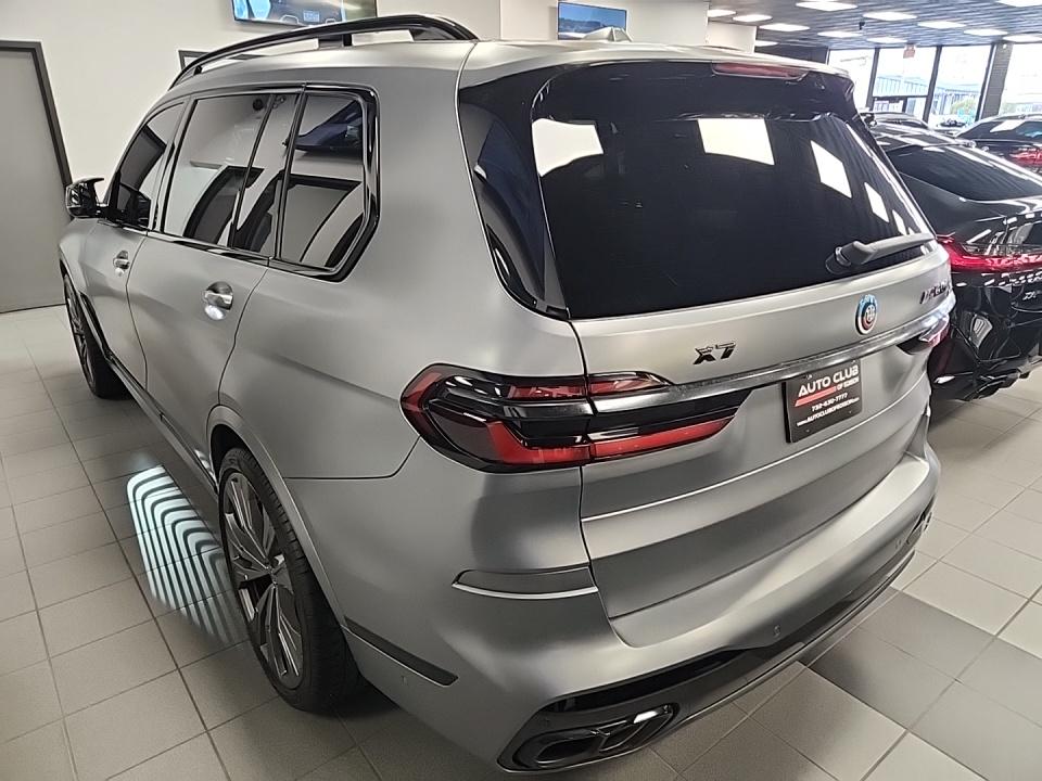 2023 BMW X7 M60i AWD