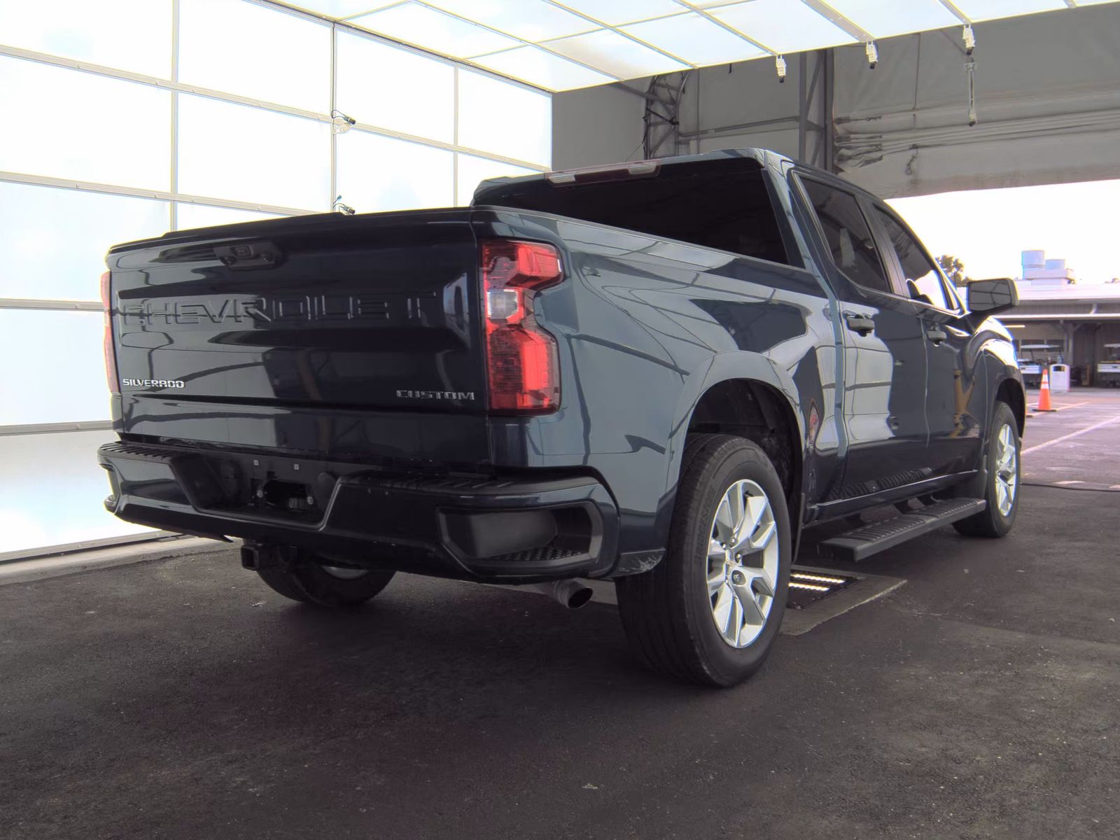 2022 Chevrolet Silverado 1500 Custom RWD