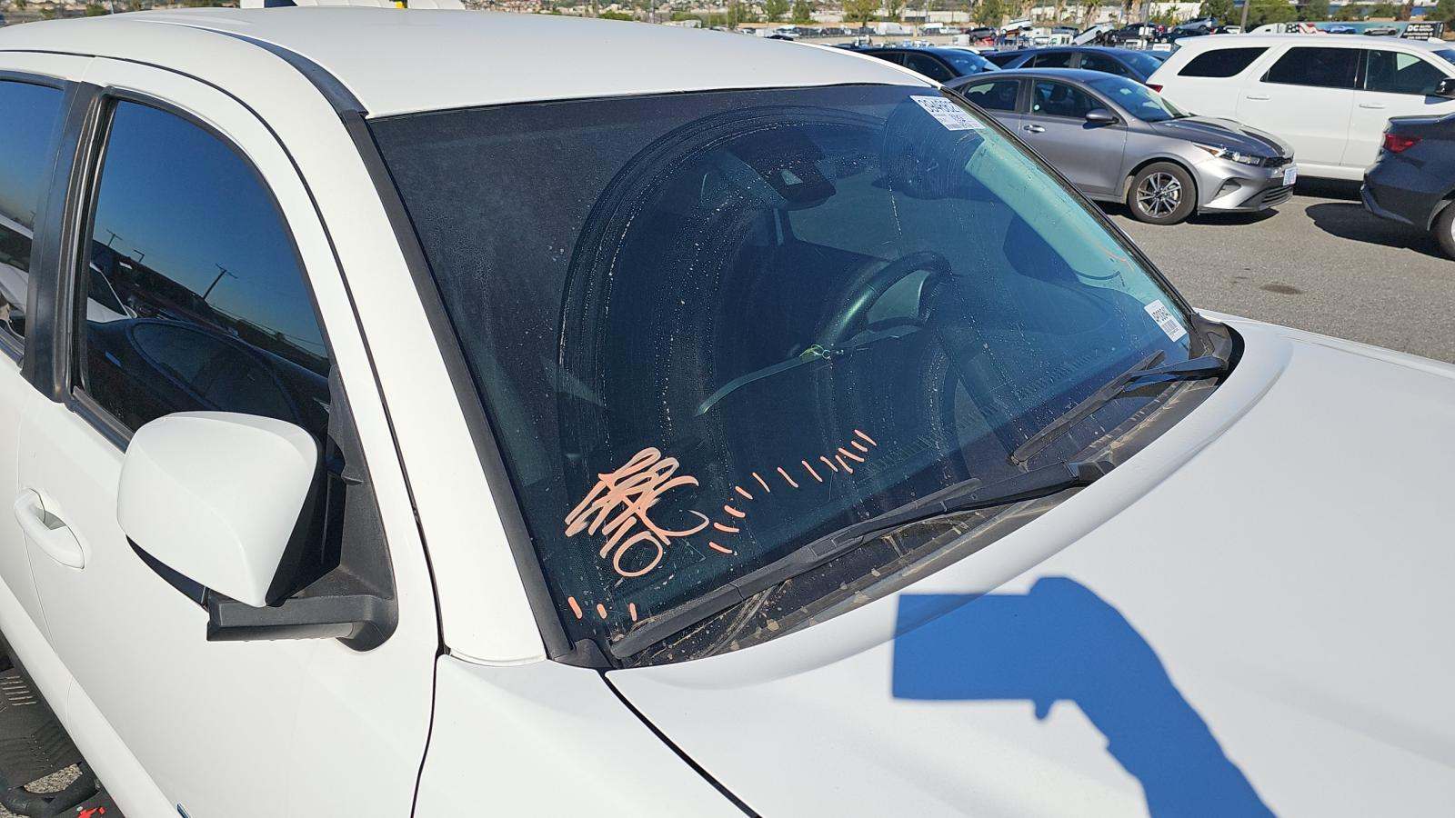 2022 Toyota Tacoma SR5 RWD