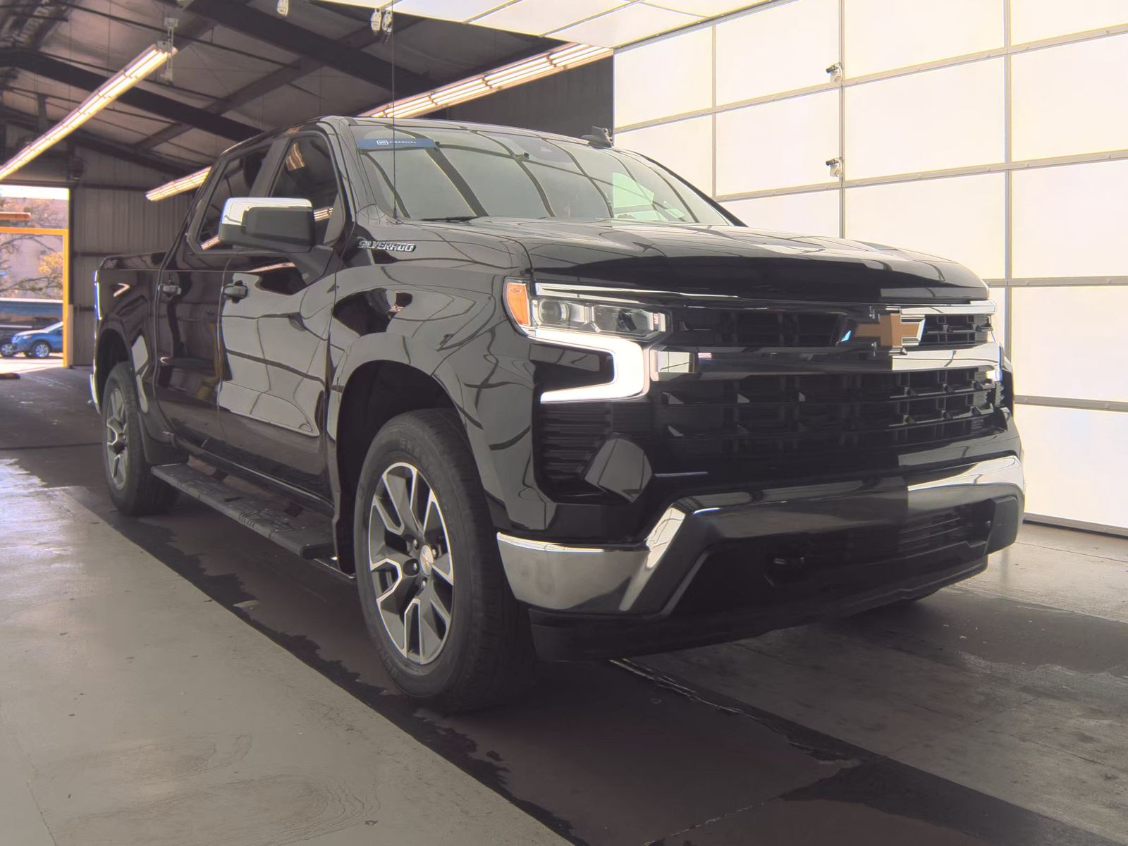 2022 Chevrolet Silverado 1500 LT AWD