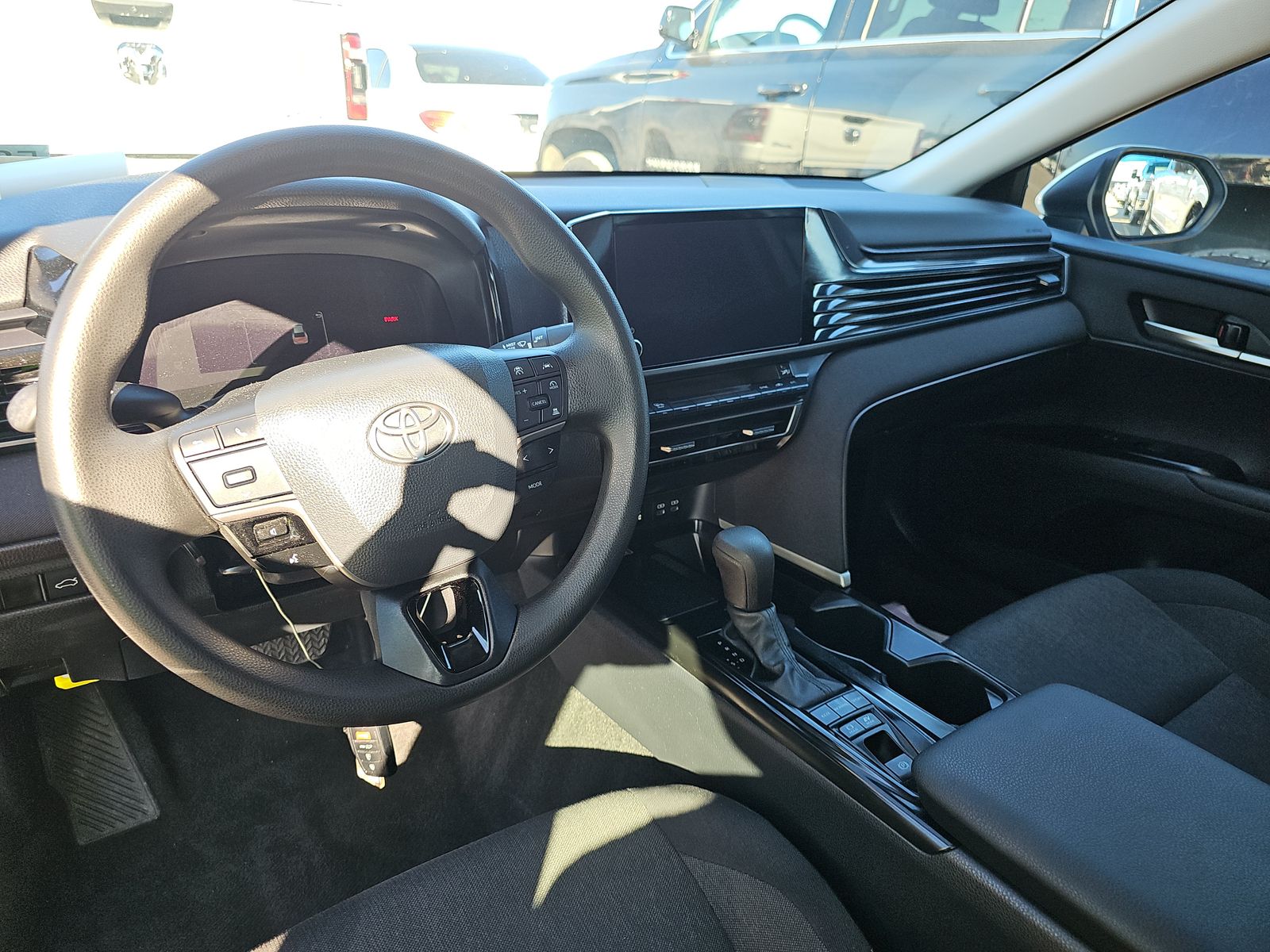 2025 Toyota Camry LE FWD