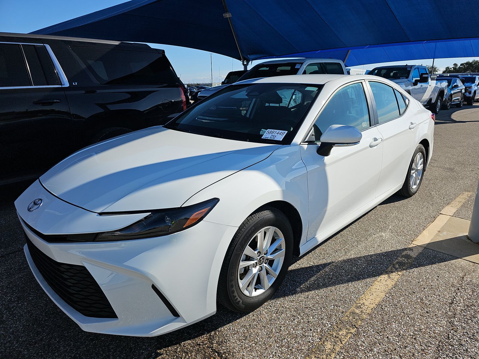 2025 Toyota Camry LE FWD