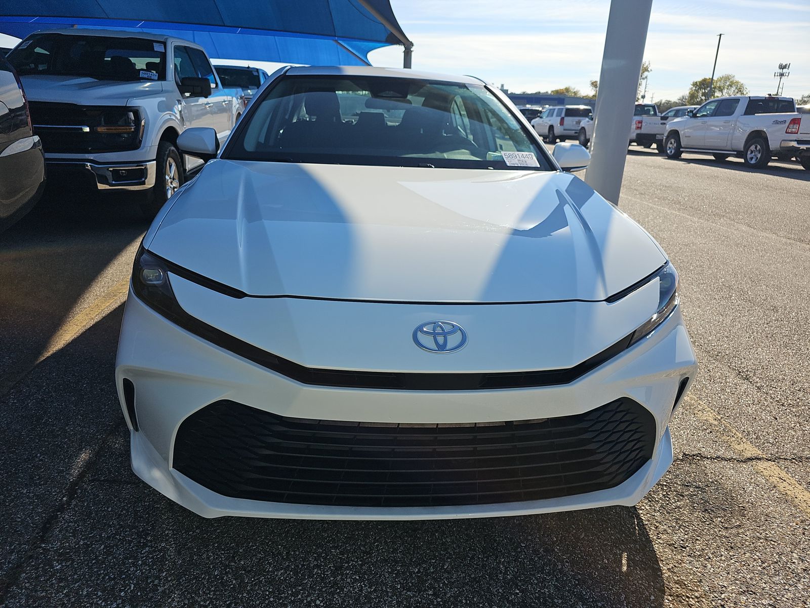 2025 Toyota Camry LE FWD