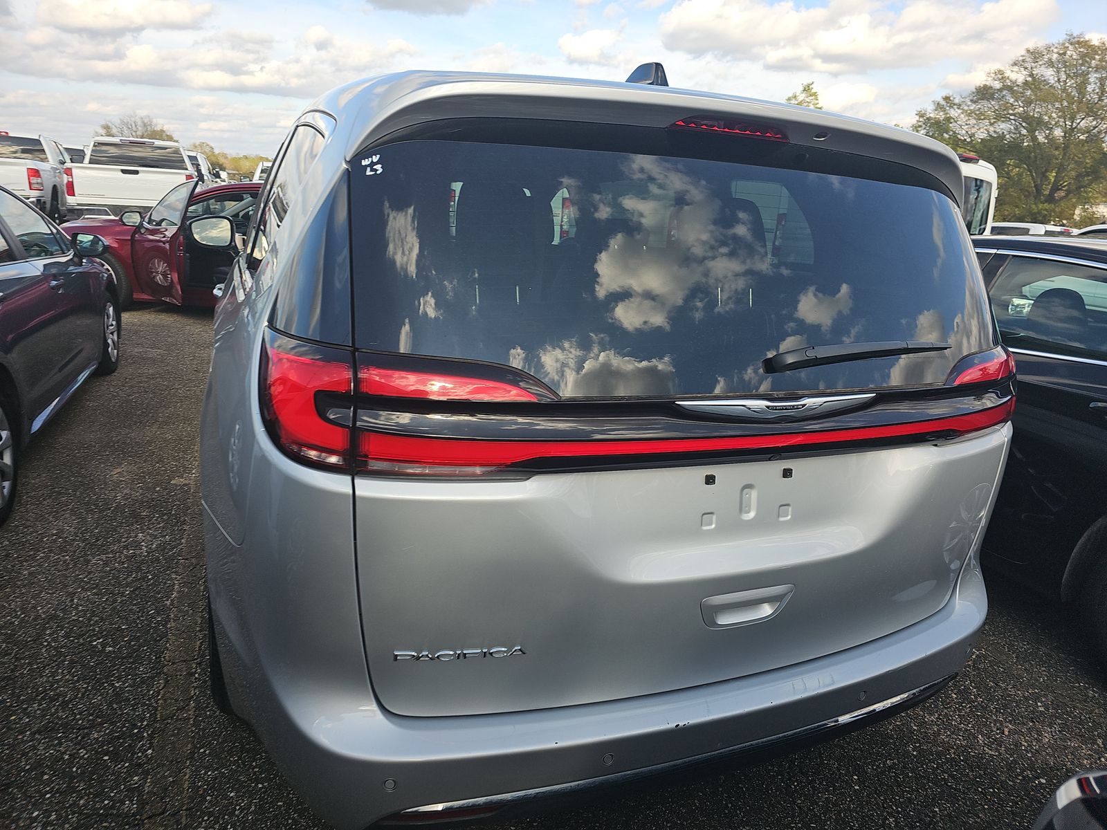 2024 Chrysler Pacifica Touring L FWD