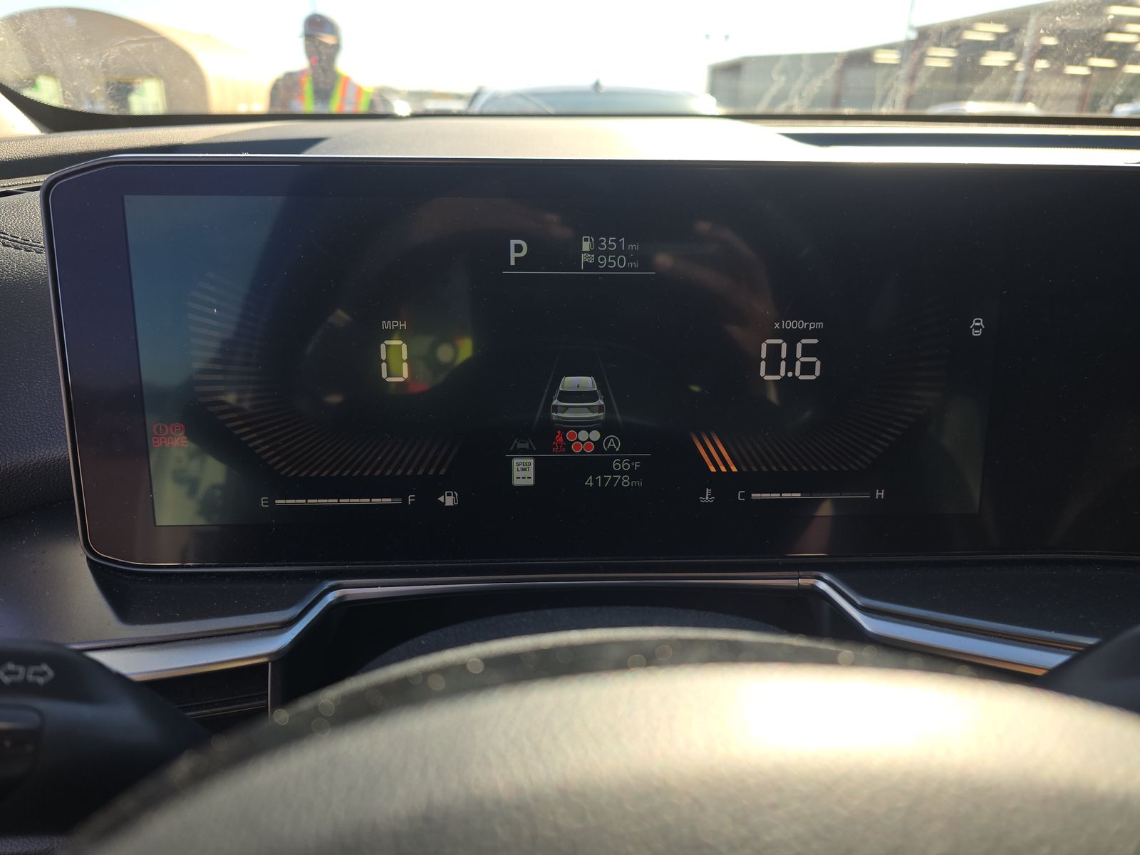 2024 Kia Sorento S FWD