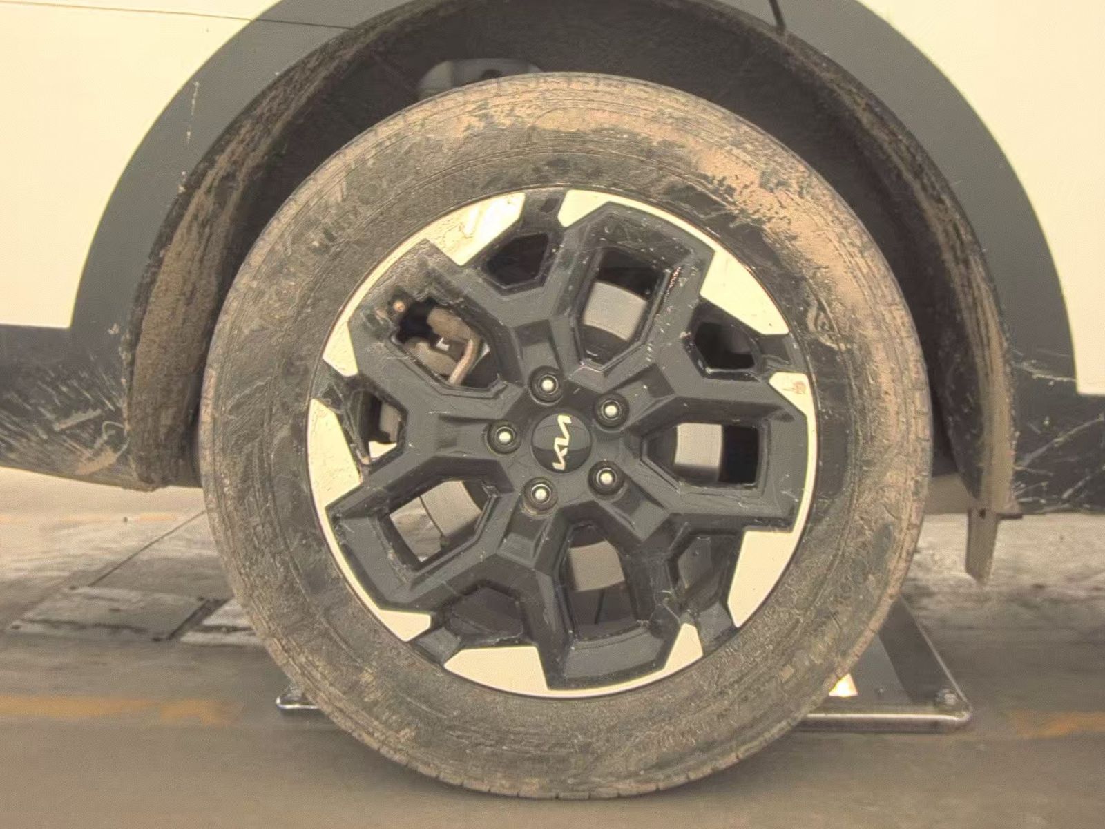 2024 Kia Sorento S FWD