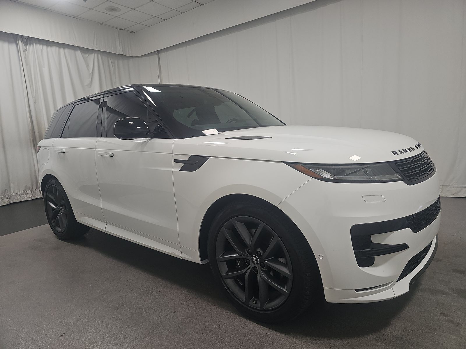 2024 Land Rover Range Rover Sport Dynamic SE AWD