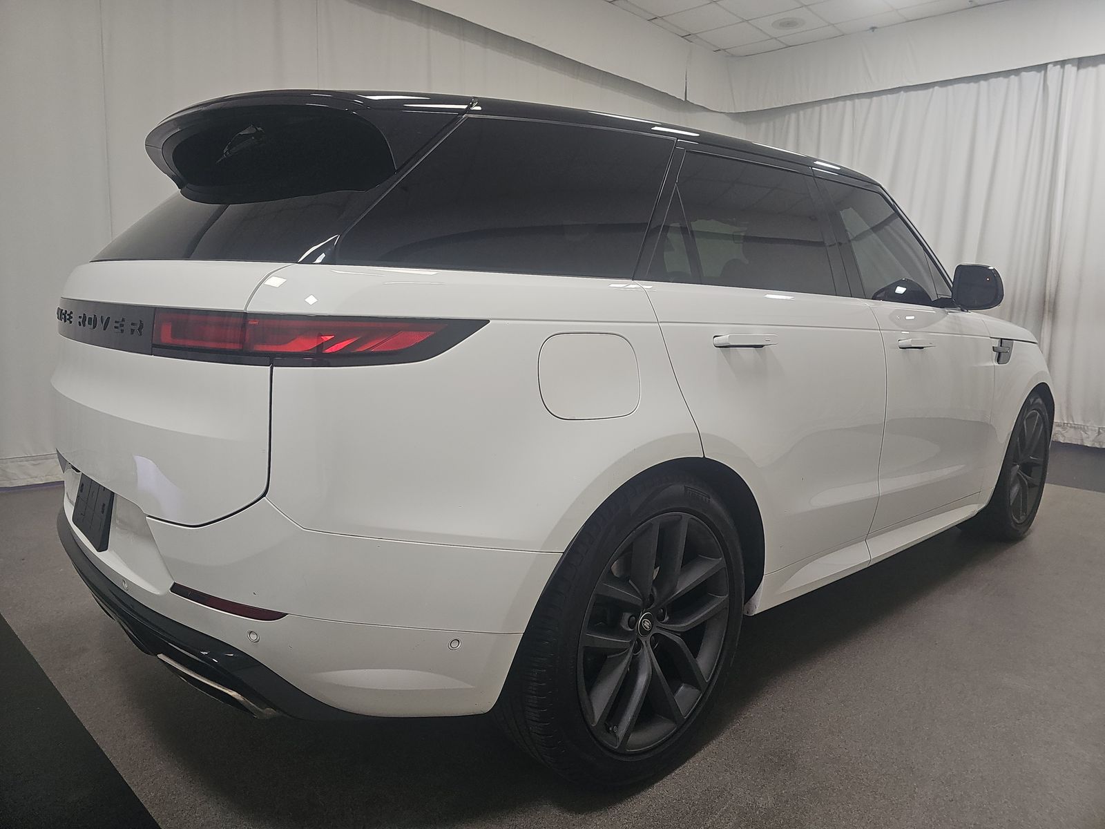 2024 Land Rover Range Rover Sport Dynamic SE AWD