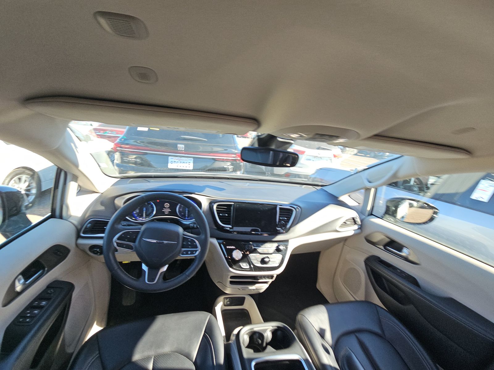 2024 Chrysler Pacifica Touring L FWD