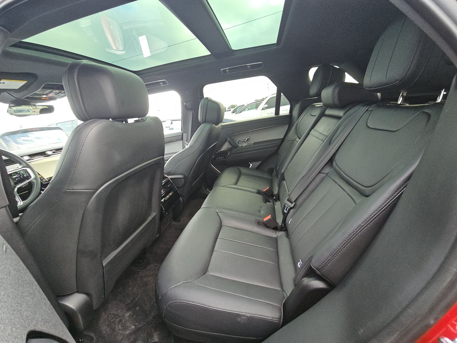 2025 Land Rover Range Rover Sport SE AWD