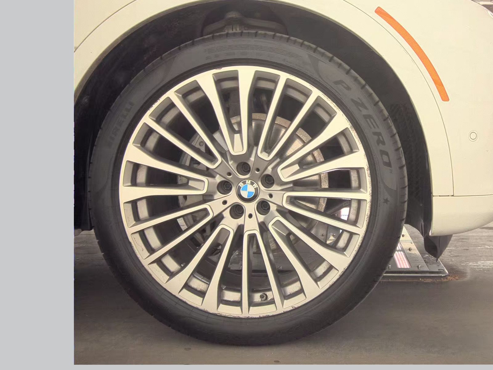 2020 BMW X7 xDrive40i AWD